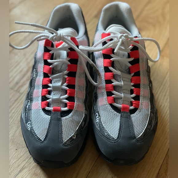 Air Max 95 Sneakers Men’s Size 6/Women’s Size 8 - Picture 2 of 8